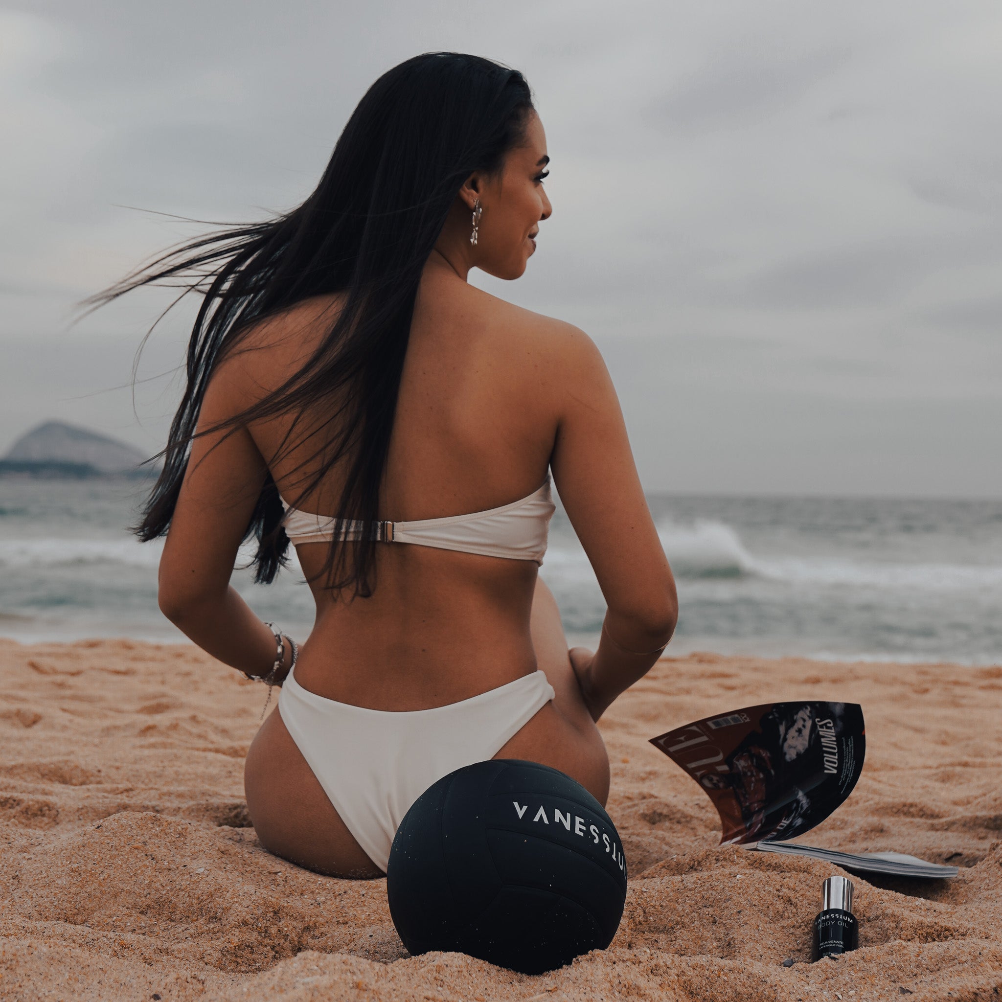 Волейбольный мяч